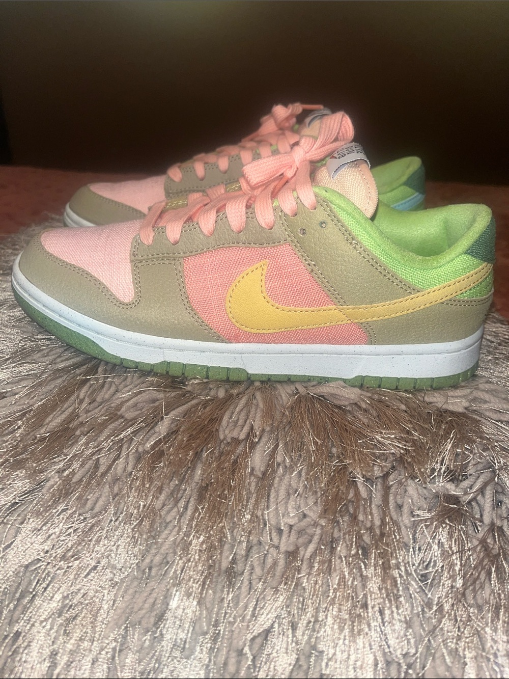 Nike Sun Club Retro Mens Low-Top Sneakers in Pink, Green and Tan limited edition